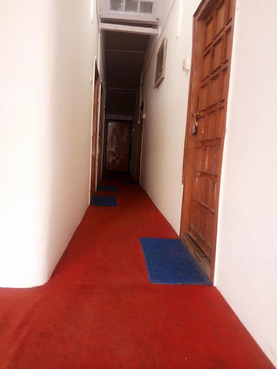 Goroomgo Luxury Stay Mall Road Nainital Ngoại thất bức ảnh